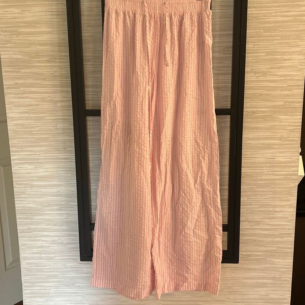 Bershka super soft pink and white Searsucker pajama pants size S polymide